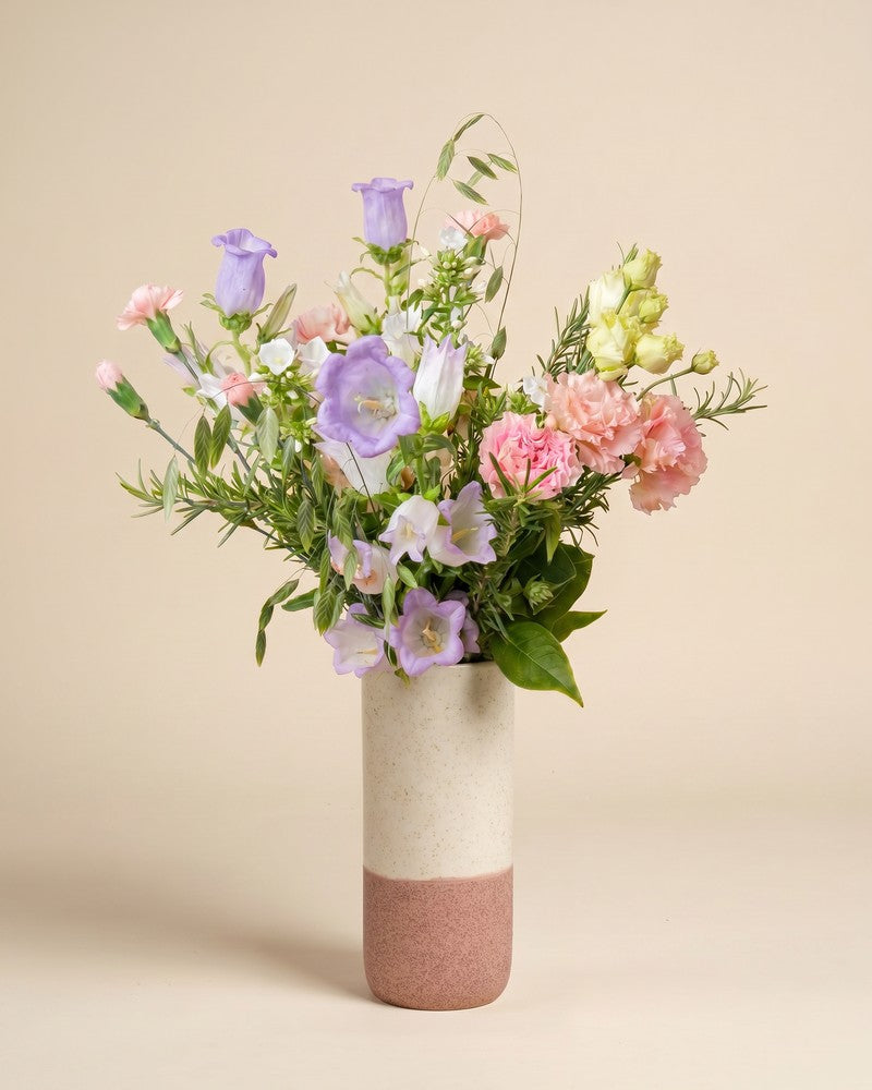 feey-sommersorbet-blumenstrau-handgebunden-violett-pfirsich-mit-lisianthus image 8