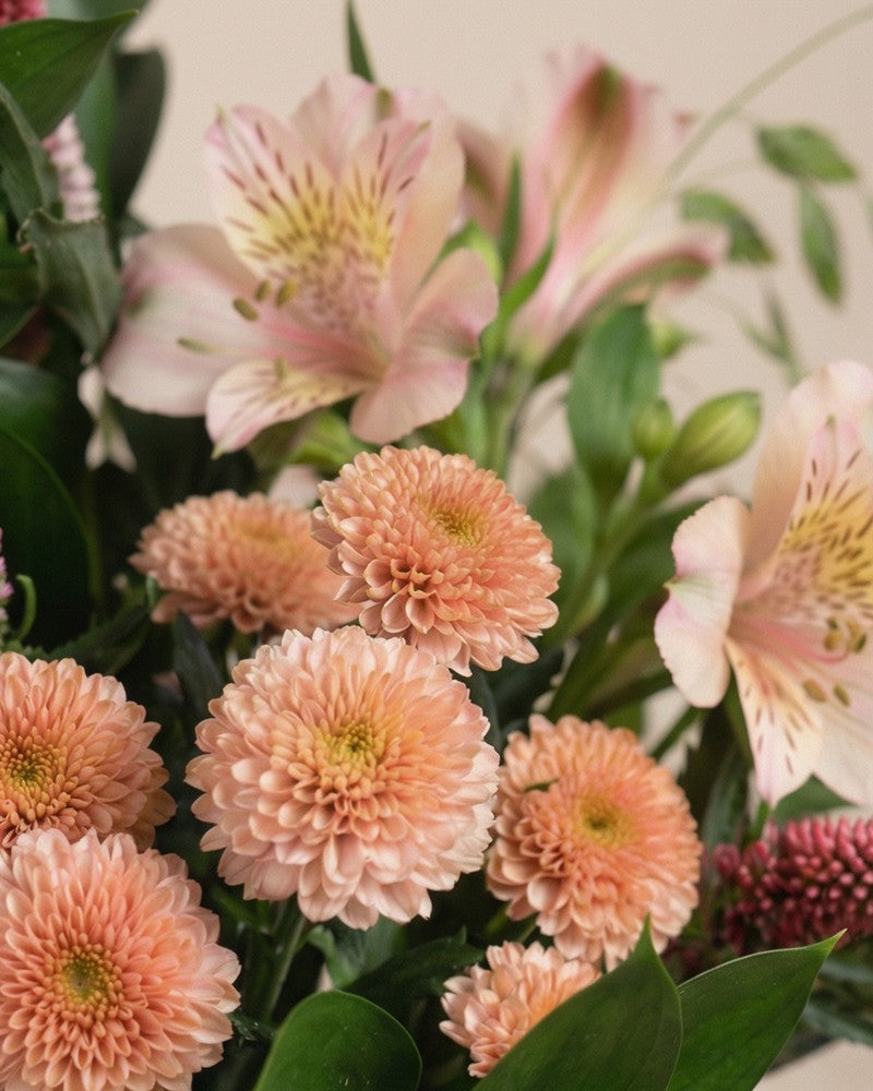 feey-wilde-seele-blumenstrau-pink-mit-nelken image 7