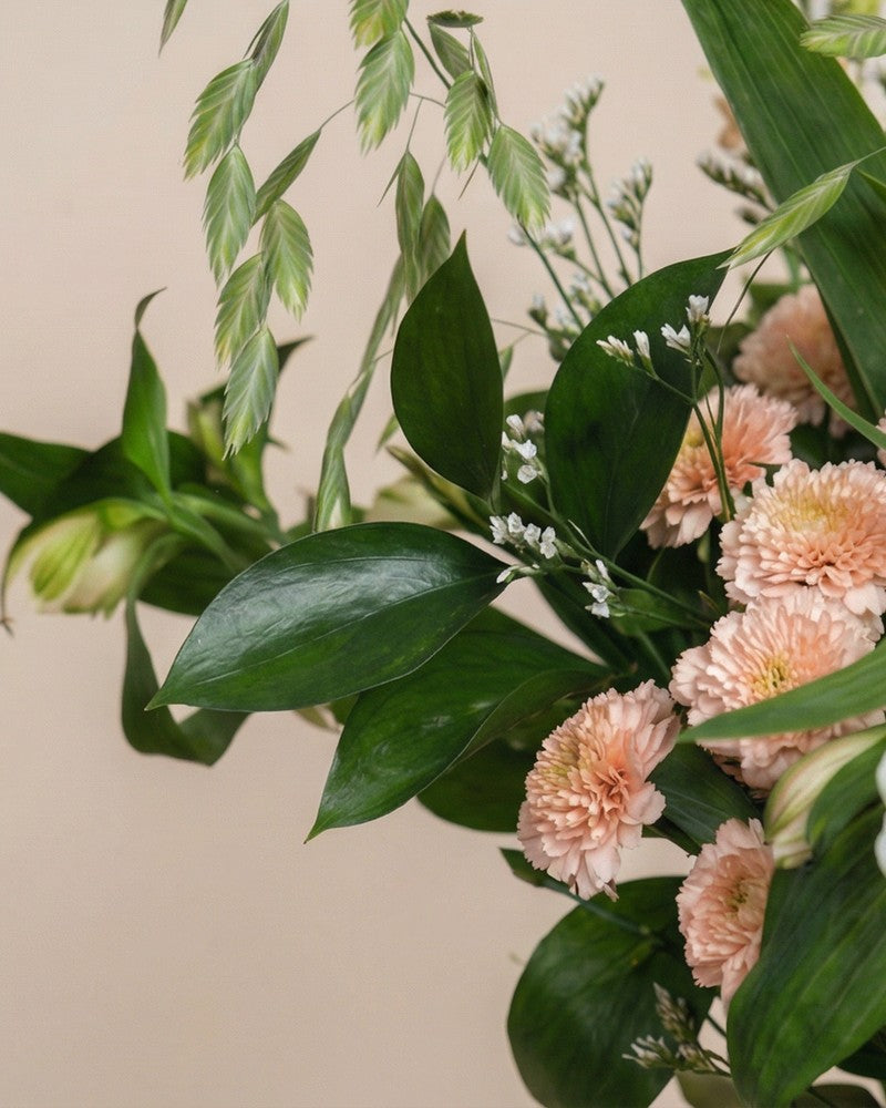 feey-pfirsichgarten-blumenstrau-mit-lisianthus image 6