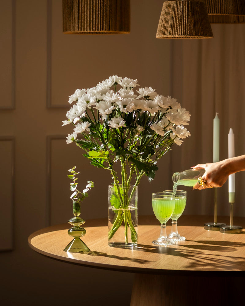 feey-chrysanthemen-wei-schnittblumen image 1