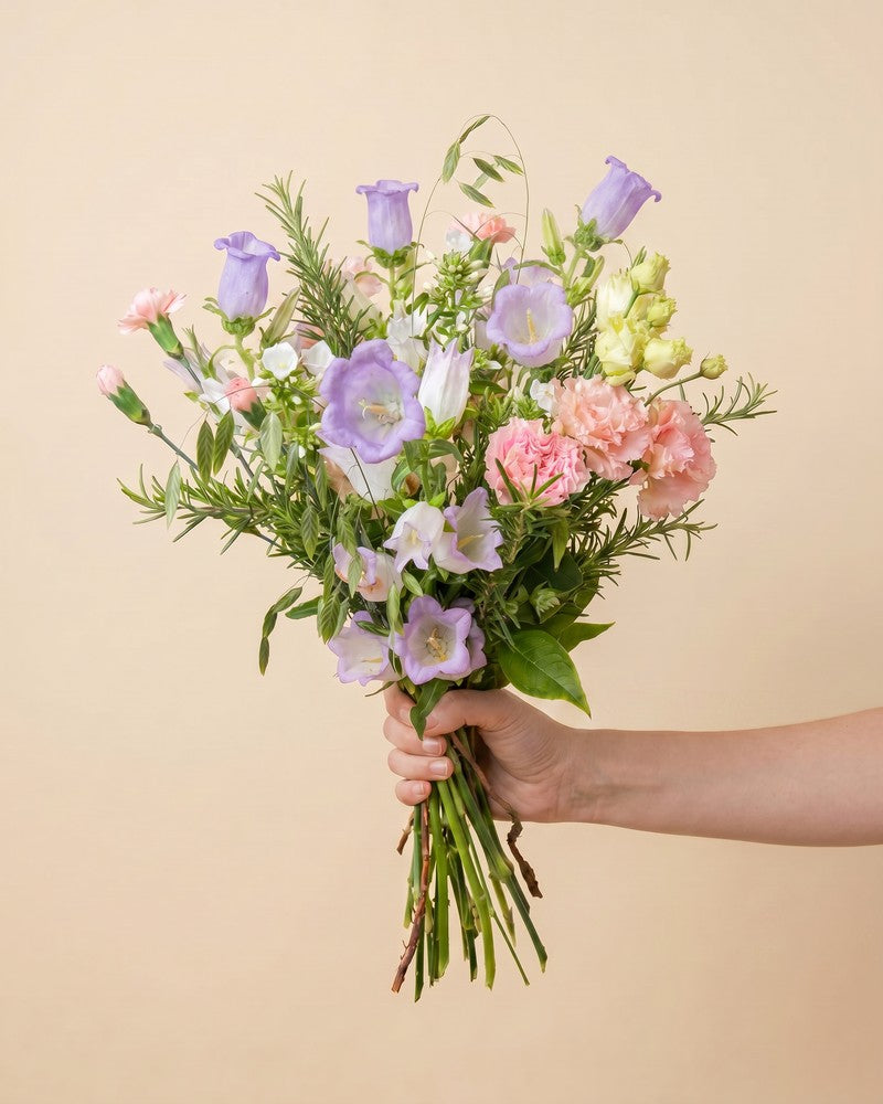 feey-sommersorbet-blumenstrau-handgebunden-violett-pfirsich-mit-lisianthus image 3