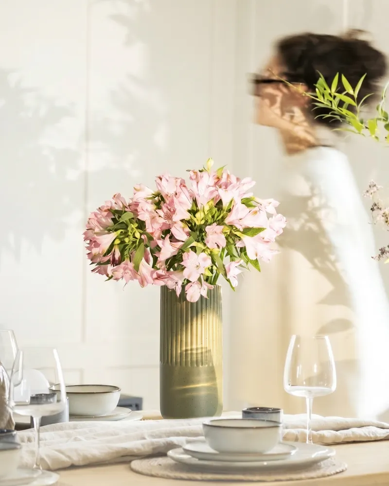 feey-keramik-vase-rilio-21-cm-gerillte-vase-in-naturt-nen image 1