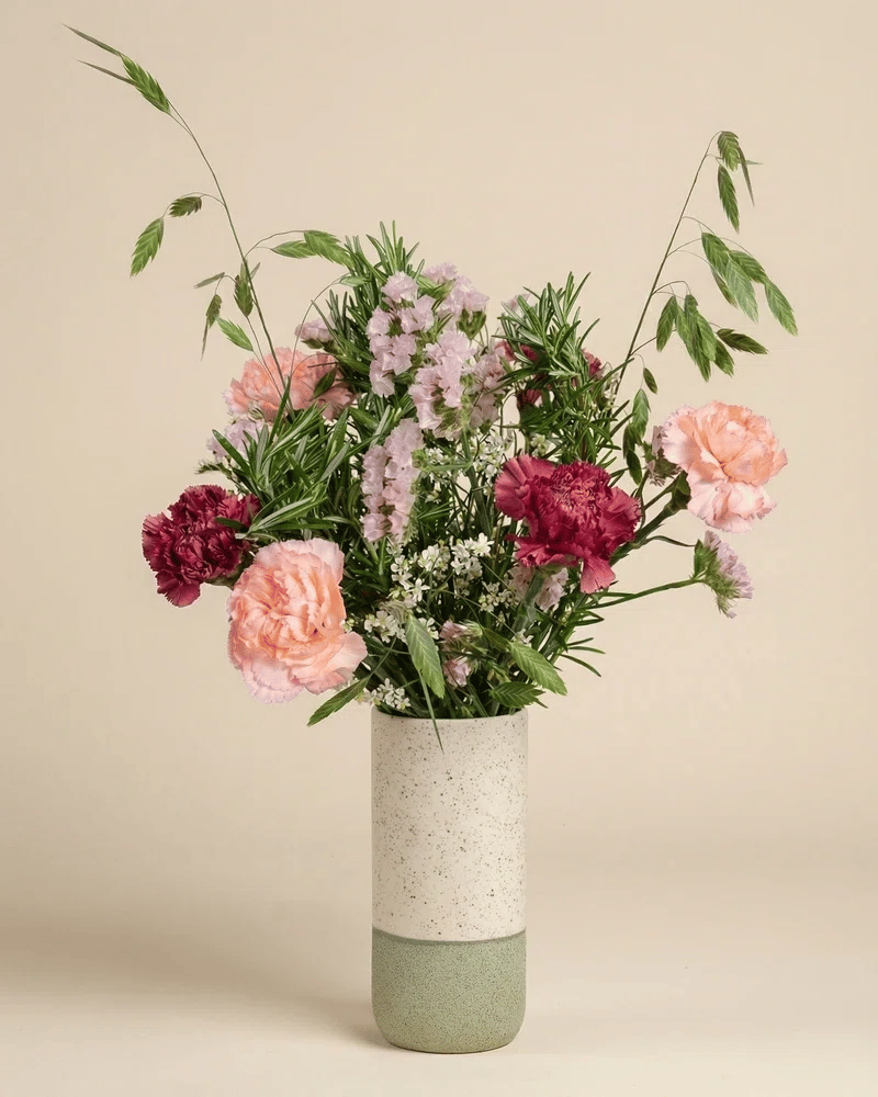 feey-blumenstrau-weinabend-mit-nelken-mitbringsel image 8