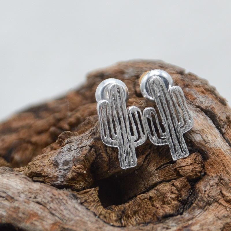 pasiora-kaktus-ohrstecker-silber-handgefertigt-aus-messing image 1